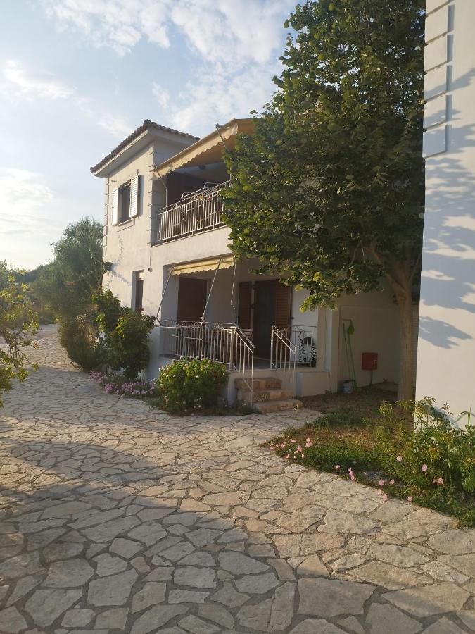 Вілла Σπιτι Σε Συγκροτημα Με Πισινα Mary'S House Ялова Екстер'єр фото